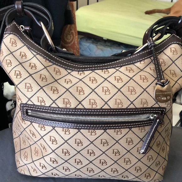 Dooney & Bourke Signature Bucket Brown & Beige
